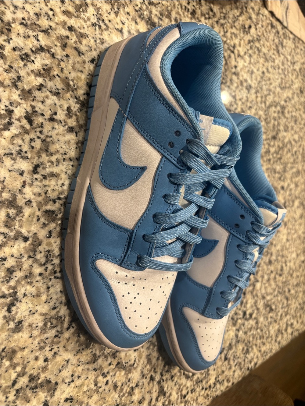 Nike Low-Top Sneakers in Light Blue & White